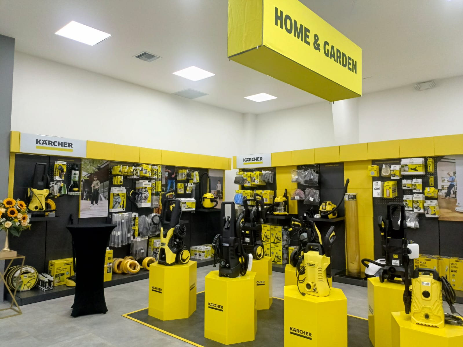 Exhibidores y Stands